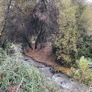  Appartement Junto Al Rio En Entrada Ruta Cahorros